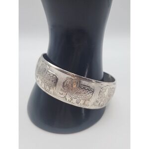 Silver Tone Embossed Elephant Parade Wide Cuff Bracelet Boho‎ Statement Jewelry